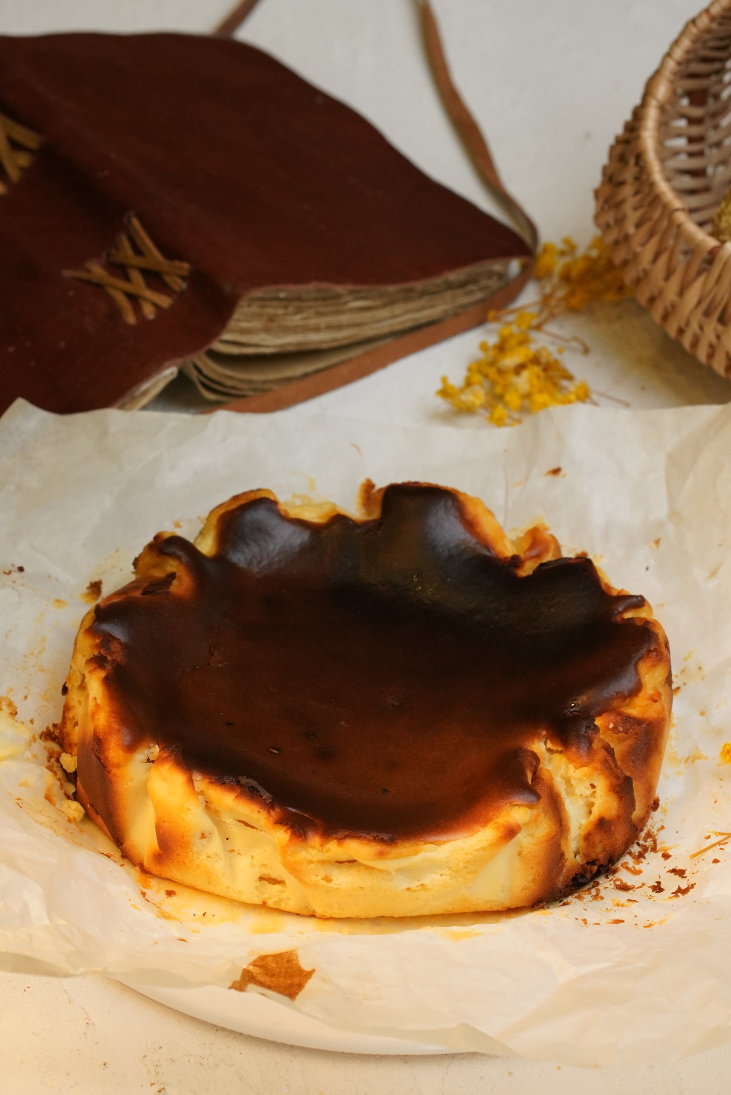 Basque Burnt Cheesecake (1 kg)