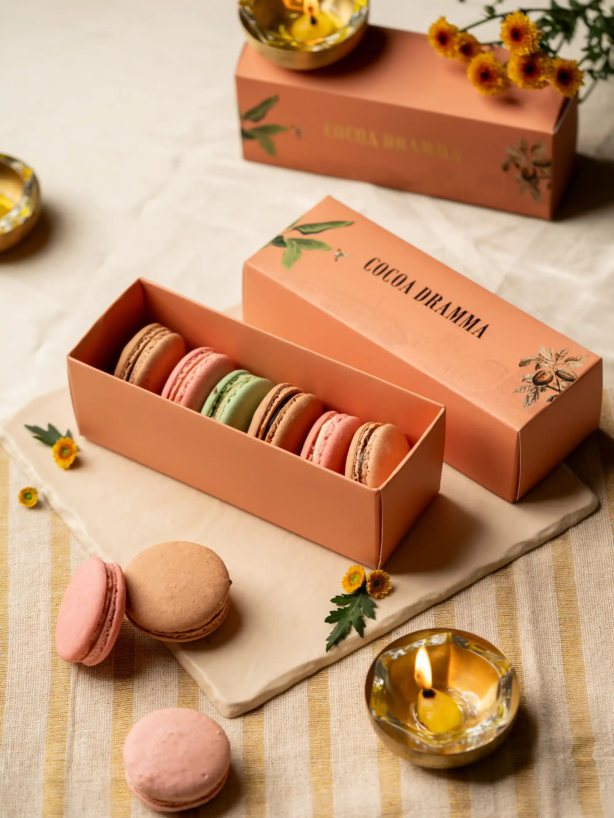 Macron Gift Box Thumbnail